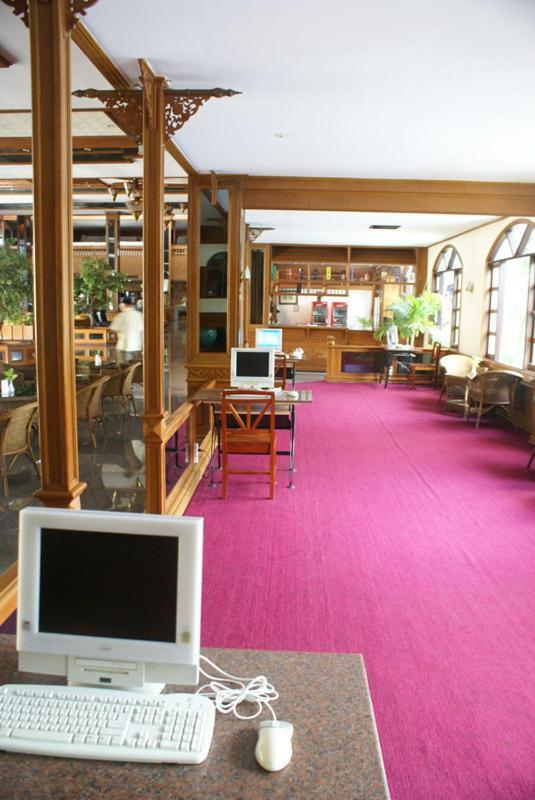 Royal Twins Palace Hotel Pattaya Extérieur photo