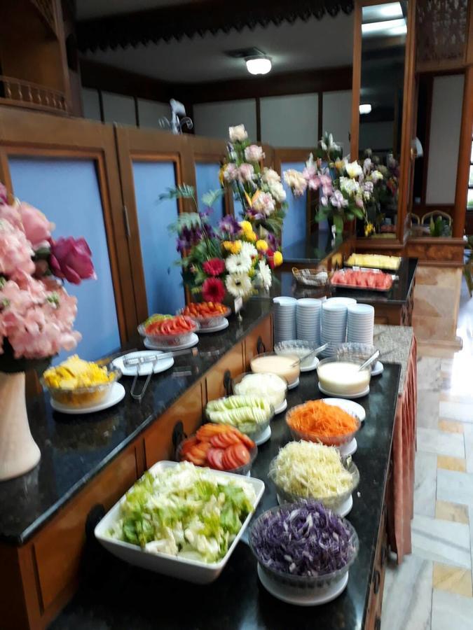Royal Twins Palace Hotel Pattaya Extérieur photo